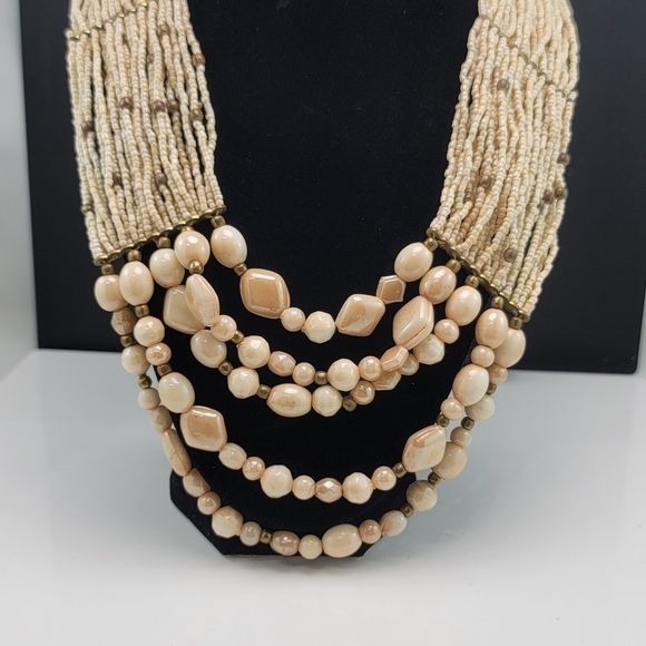 Cream beaded multi strand necklace. GUC - Picture 4 of 8